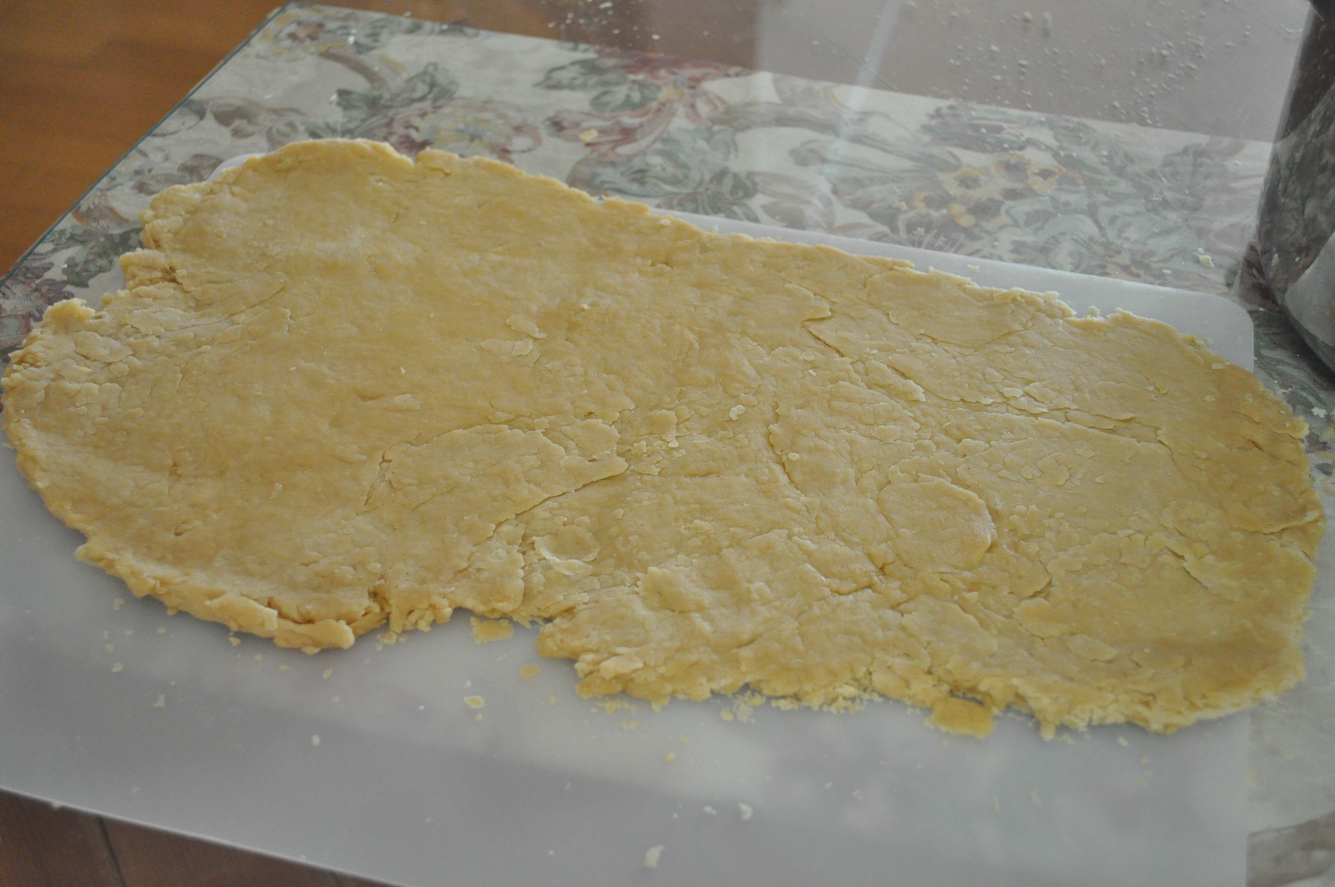 Rolled out Yakwa dough