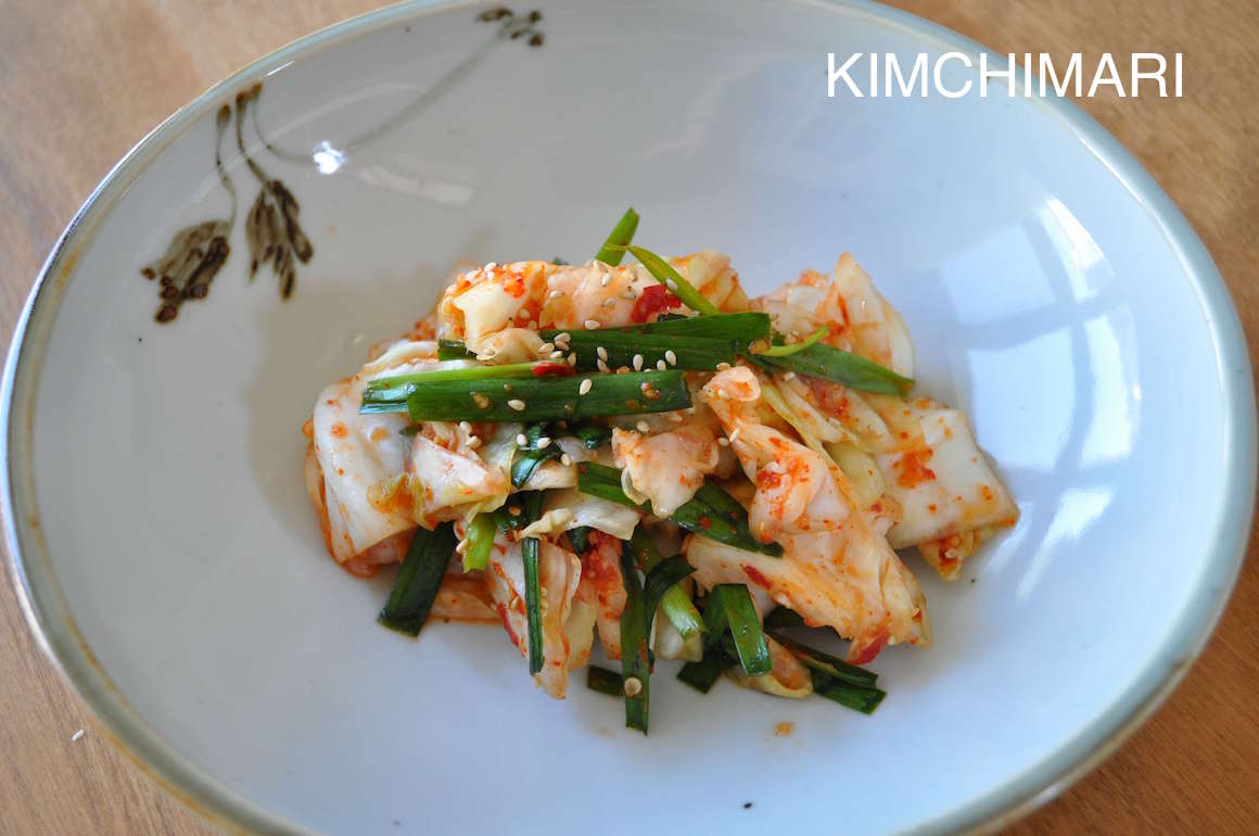 Green Cabbage Kimchi (Yangbaechu Kimchi)