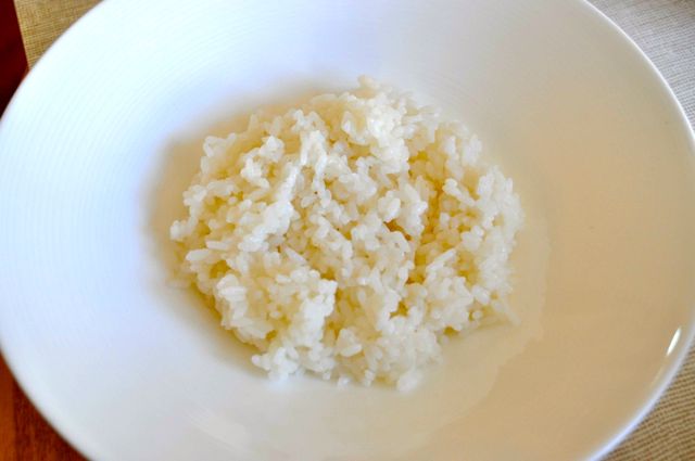 A bowl of white rice cooked