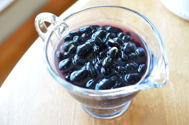 soaked black soy beans
