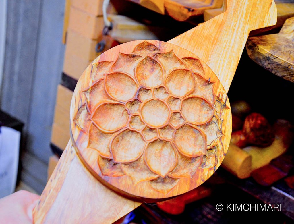 Korean rice cake mold with flower design