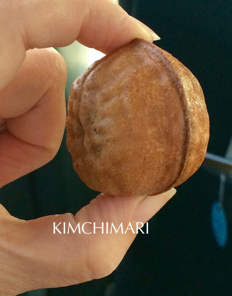 Korean Hodo Kwaja (mini walnut cake) Closeup