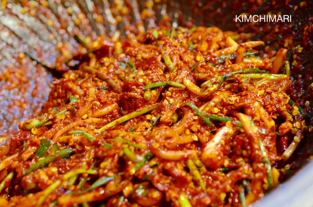 kimchi yangnyeom stuffing for baechoo kimchi