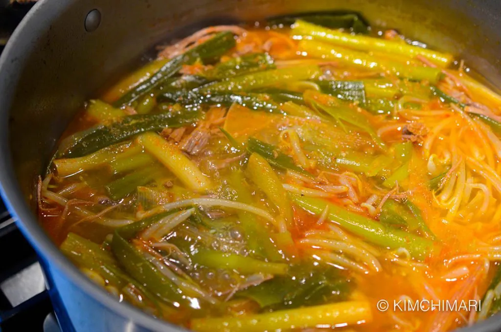 Yukgaejang fully cooked in pot