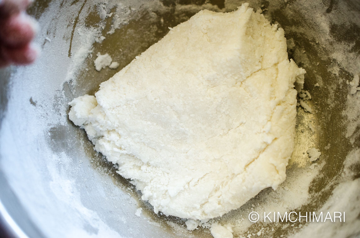 Bukkumi rice flour dough with hot water added and mixed