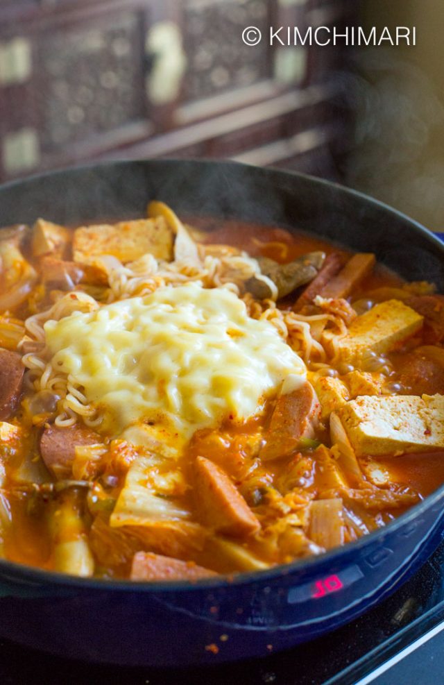 10 Types of Dishes To Eat Kimchi With