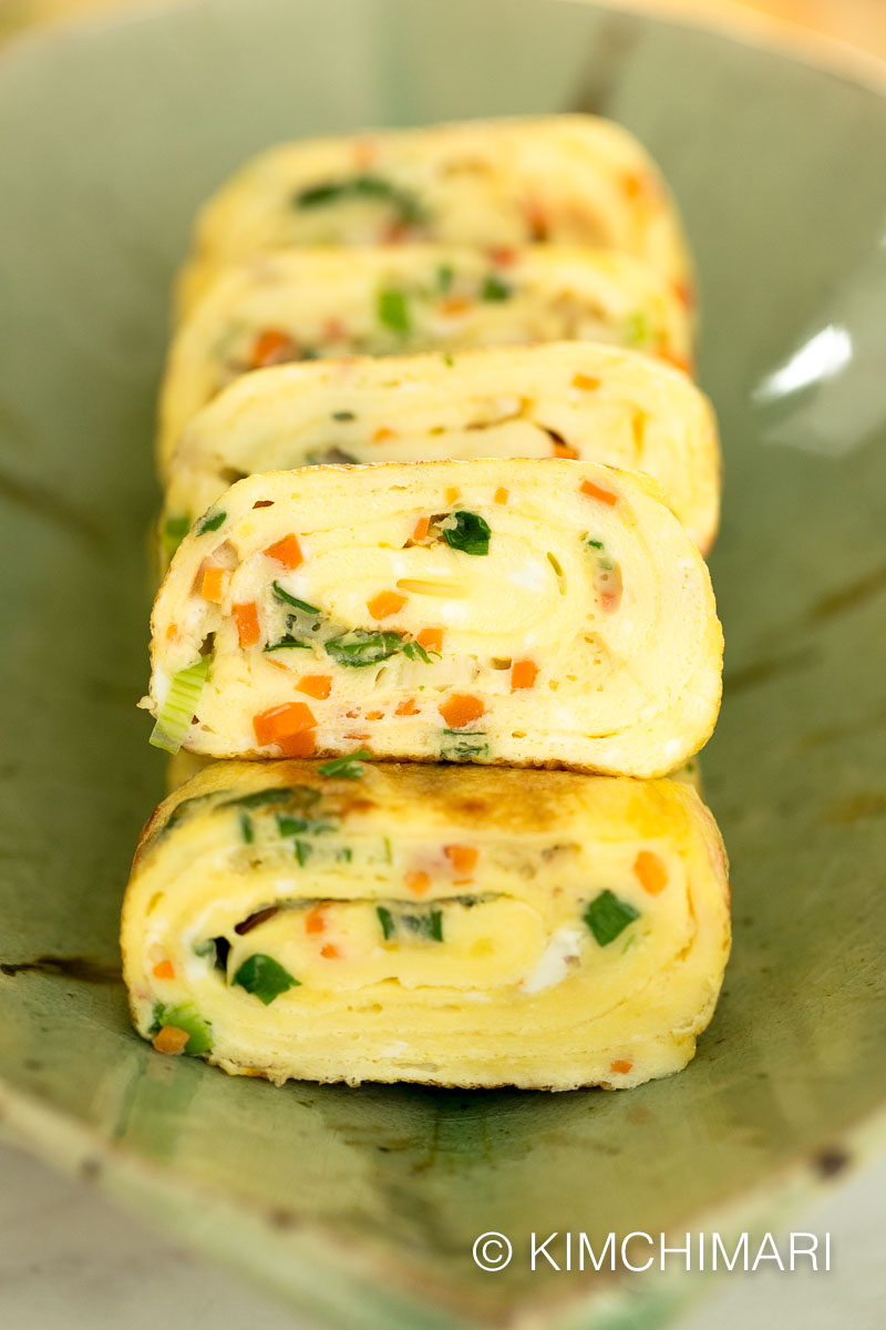 EASY to make Korean Egg Roll (Gyeran Mari) – Takes Two Eggs