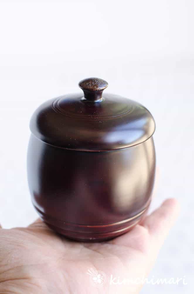 korean otchil lacquered wooden tea cup with lid - shiny and smooth
