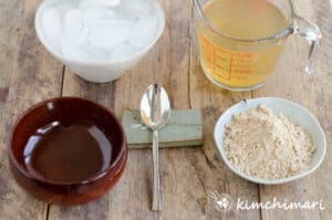 honey water, misugaru powder, ice in different bowls