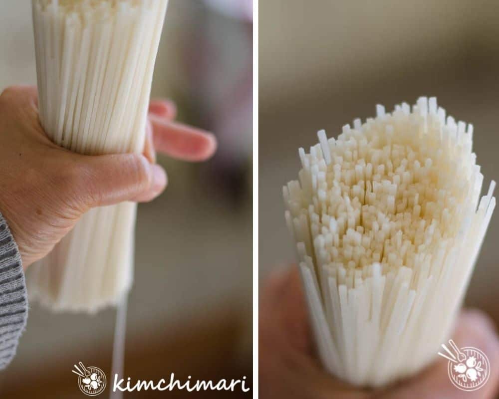 measuring 2 servings dry noodles with fingers