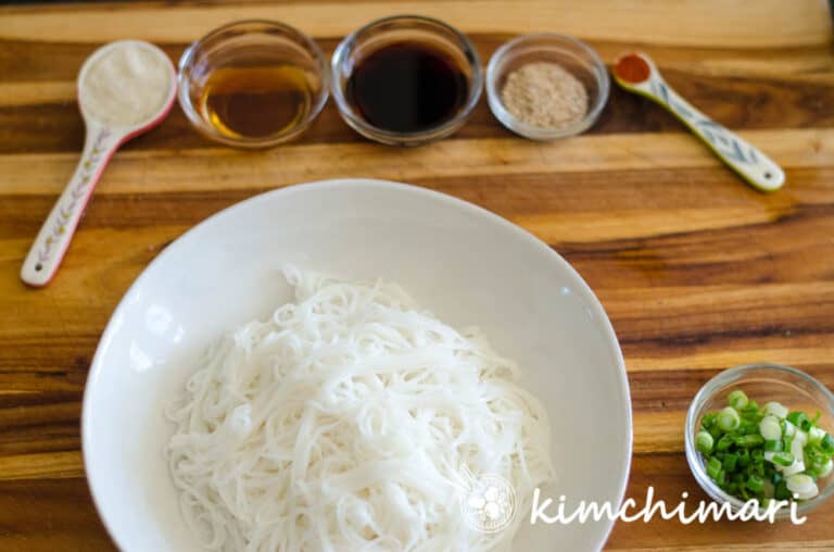 Simple Korean Soy Sauce Noodles (Ganjang Bibim Guksu) Kimchimari