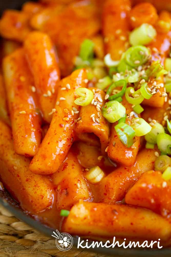 Tteokbokki (Spicy Korean Rice Cakes) - The Korean Vegan