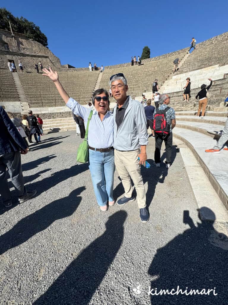 great amphitheater in pompeii